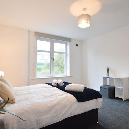 Contemporary 3 Bedroom Flat Kirkcaldy Exterior photo