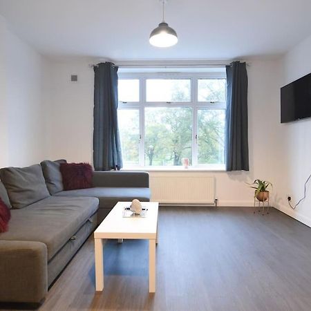 Contemporary 3 Bedroom Flat Kirkcaldy Exterior photo